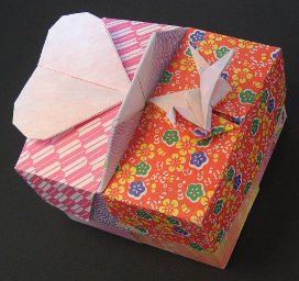 origami heart and crane box with handle